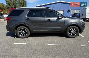 Позашляховик / Кросовер Ford Explorer 2018 в Києві