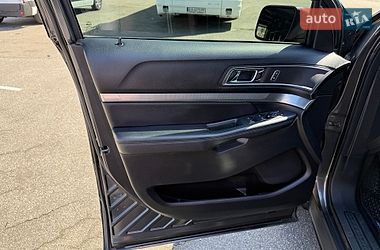 Позашляховик / Кросовер Ford Explorer 2018 в Києві