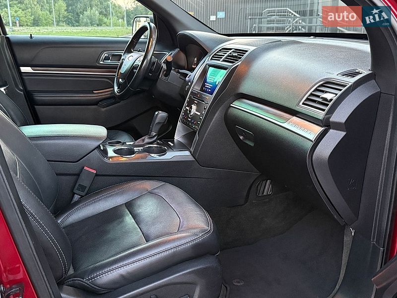 Позашляховик / Кросовер Ford Explorer 2017 в Києві фото 35 Позашляховик / Кросовер Ford Explorer 2017 в Києві
