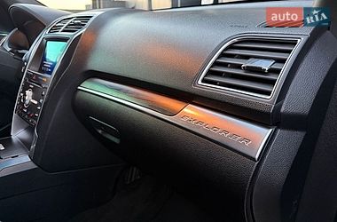 Позашляховик / Кросовер Ford Explorer 2017 в Києві фото 39 Позашляховик / Кросовер Ford Explorer 2017 в Києві