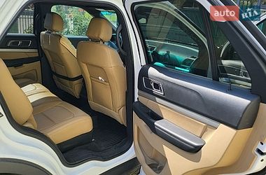Внедорожник / Кроссовер Ford Explorer 2017 в Виннице