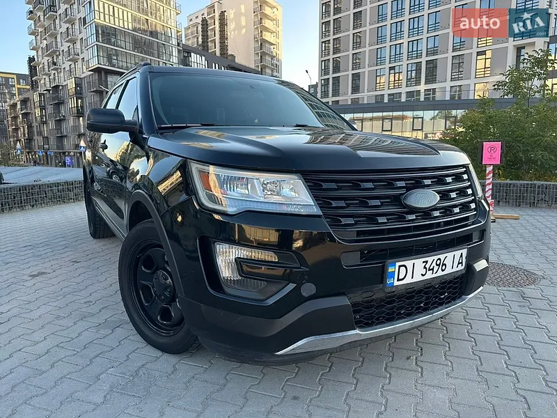 Ford Explorer