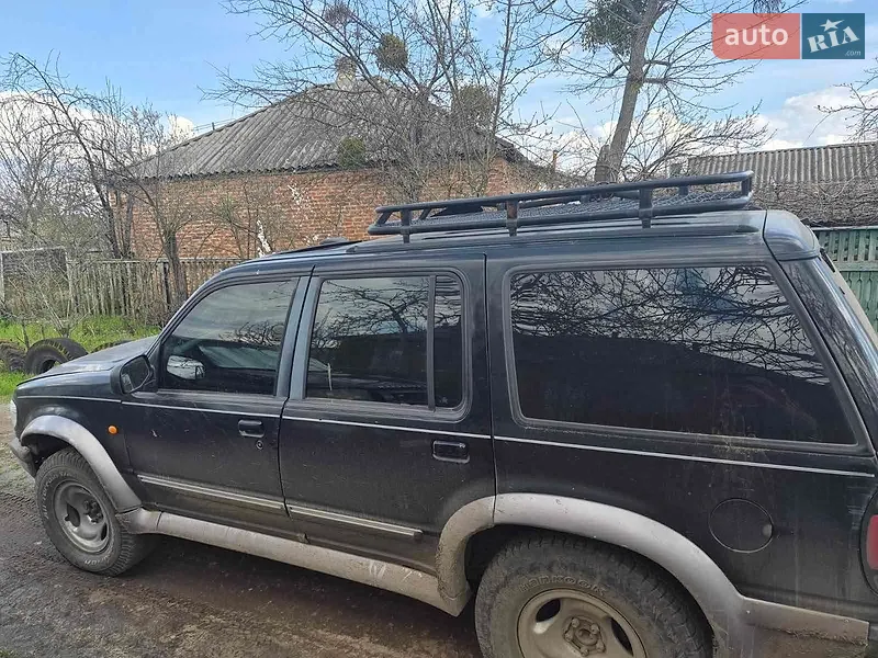 Ford Explorer