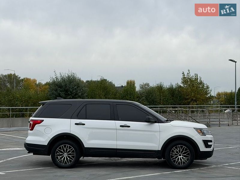 Внедорожник / Кроссовер Ford Explorer 2016 в Киеве фото 8 Внедорожник / Кроссовер Ford Explorer 2016 в Киеве