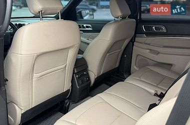 Внедорожник / Кроссовер Ford Explorer 2016 в Киеве