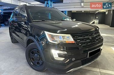 Внедорожник / Кроссовер Ford Explorer 2017 в Львове