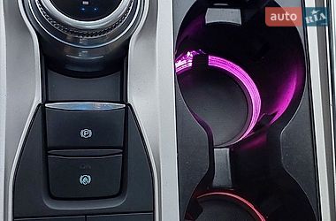 Внедорожник / Кроссовер Ford Explorer 2020 в Дубно