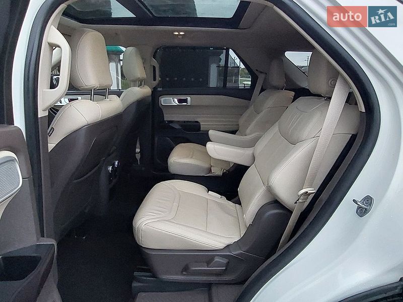 Внедорожник / Кроссовер Ford Explorer 2020 в Дубно