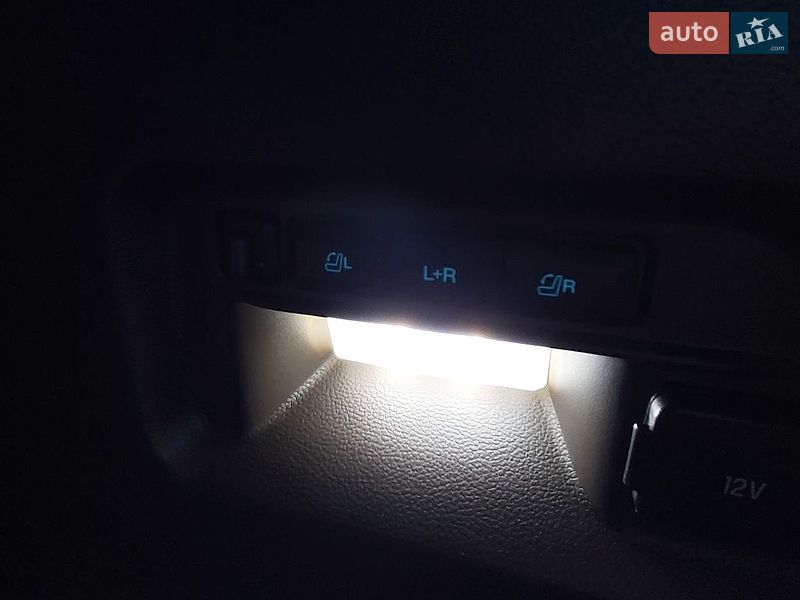 Внедорожник / Кроссовер Ford Explorer 2020 в Дубно