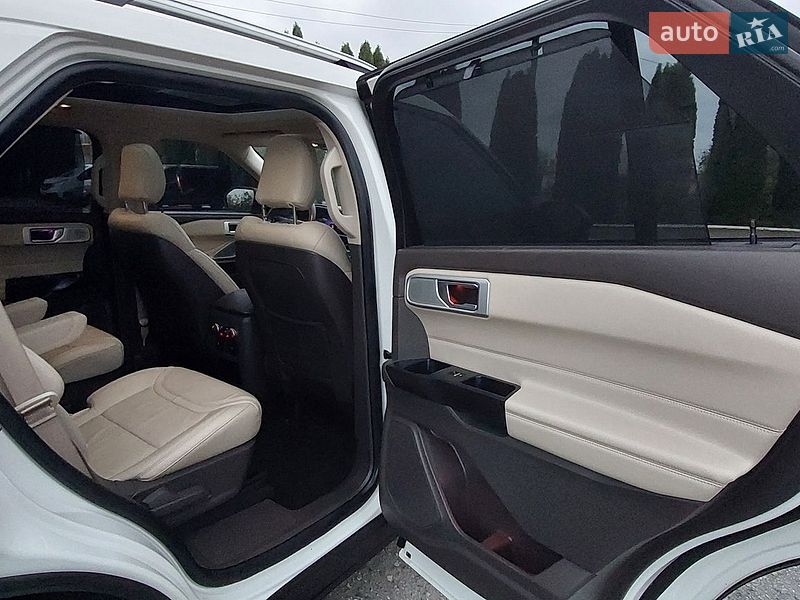 Внедорожник / Кроссовер Ford Explorer 2020 в Дубно
