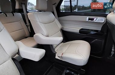Внедорожник / Кроссовер Ford Explorer 2020 в Дубно