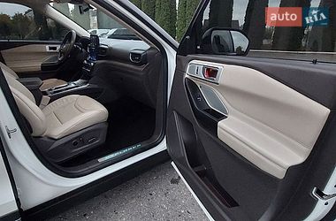 Внедорожник / Кроссовер Ford Explorer 2020 в Дубно