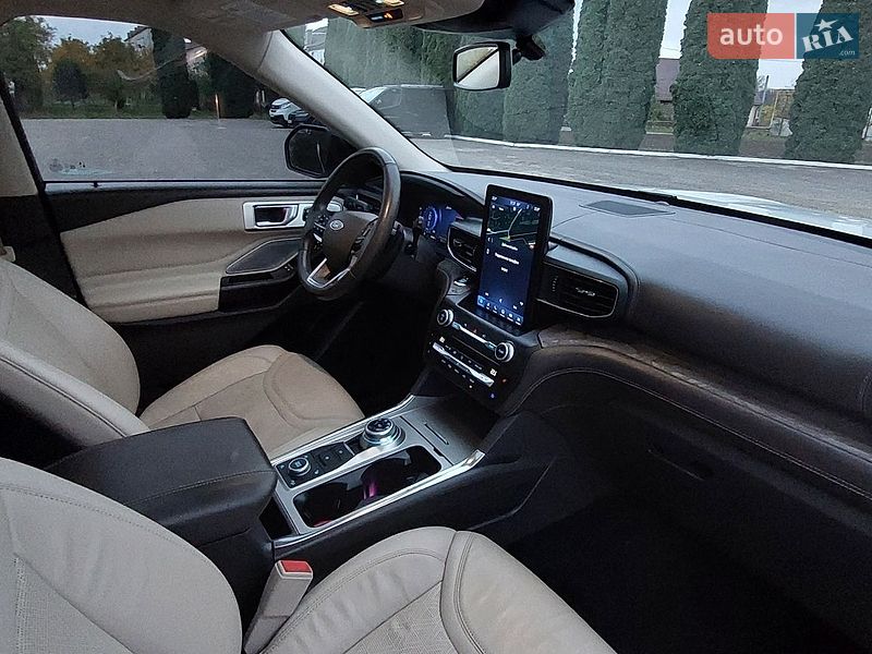 Внедорожник / Кроссовер Ford Explorer 2020 в Дубно