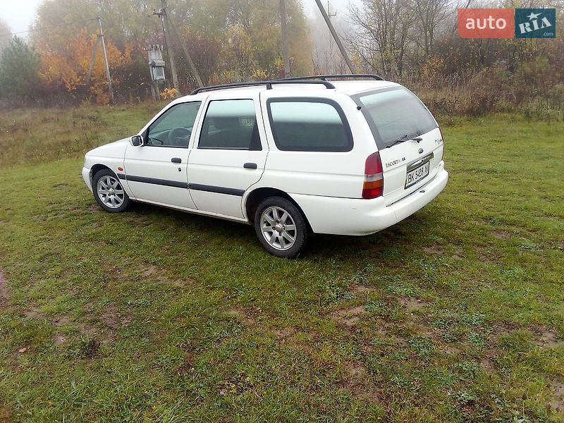 Позашляховик / Кросовер Ford Explorer 1997 в Млиніві
