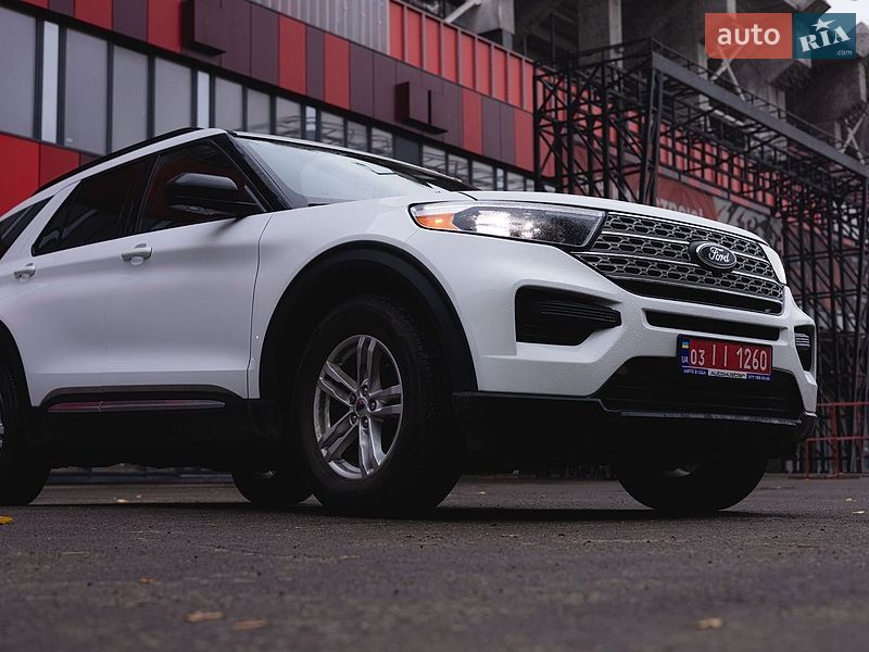 Позашляховик / Кросовер Ford Explorer 2020 в Рівному