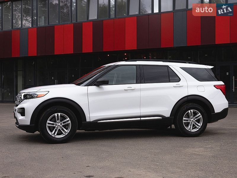 Позашляховик / Кросовер Ford Explorer 2020 в Рівному