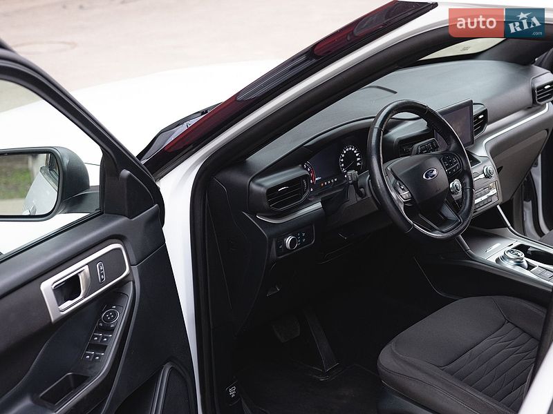 Позашляховик / Кросовер Ford Explorer 2020 в Рівному