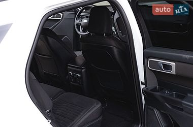 Позашляховик / Кросовер Ford Explorer 2020 в Рівному