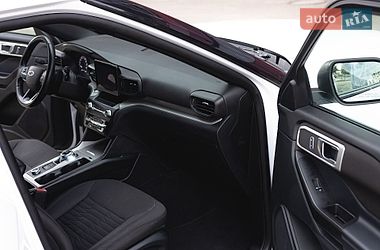 Позашляховик / Кросовер Ford Explorer 2020 в Рівному