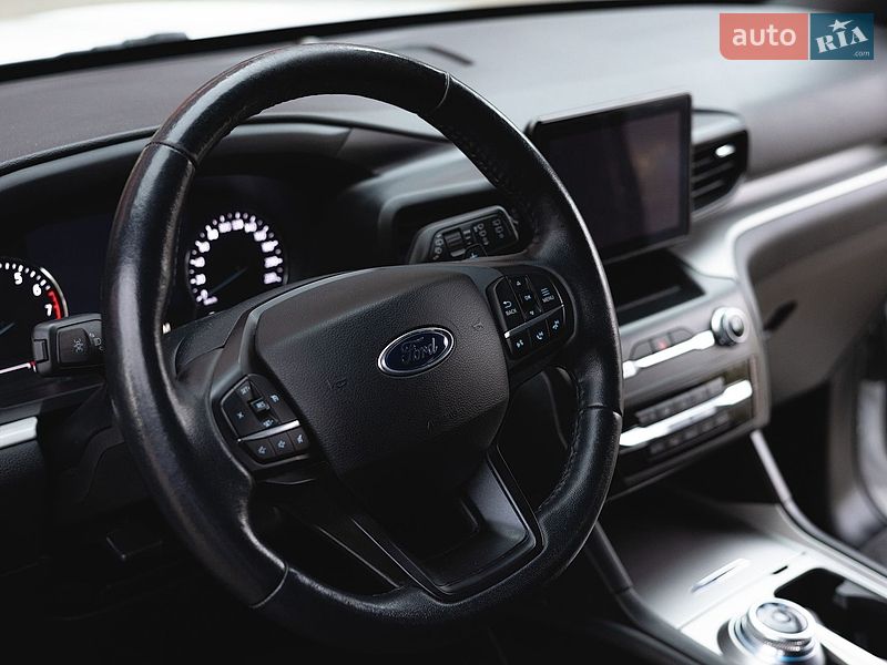 Позашляховик / Кросовер Ford Explorer 2020 в Рівному
