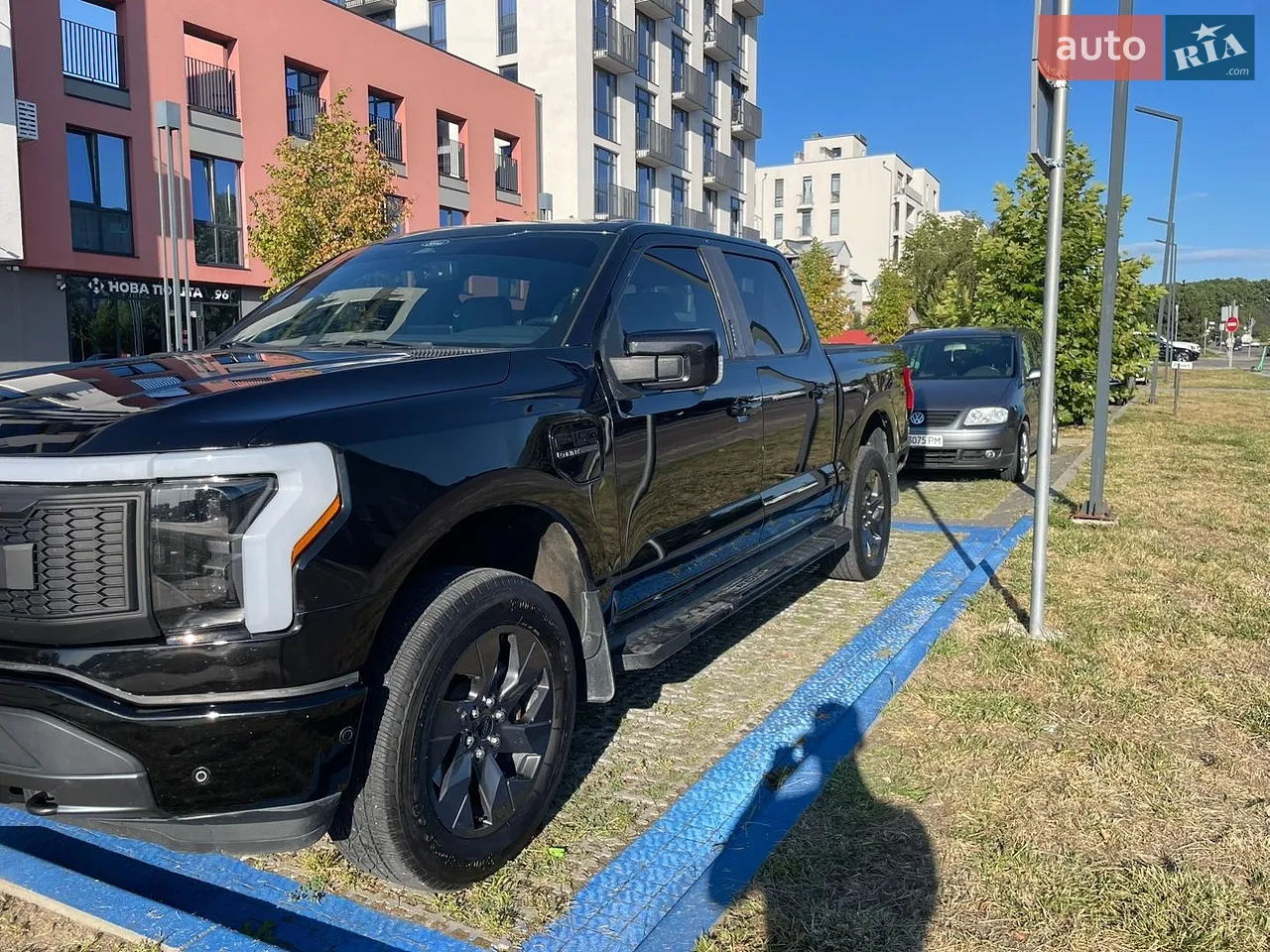 2022 Ford F-150 - мініатюра 3