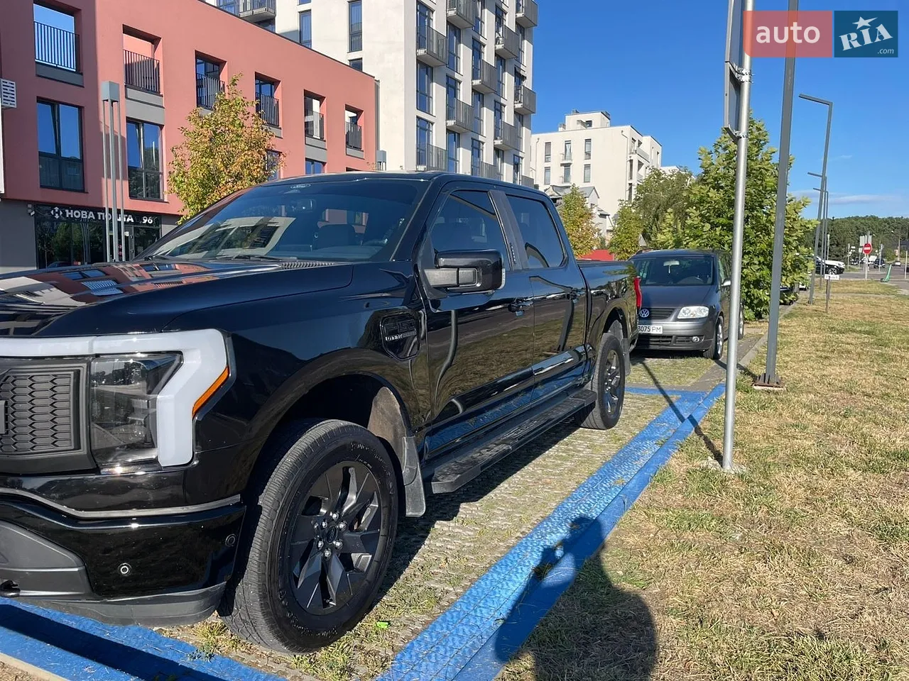 2022 Ford F-150 - мініатюра 4