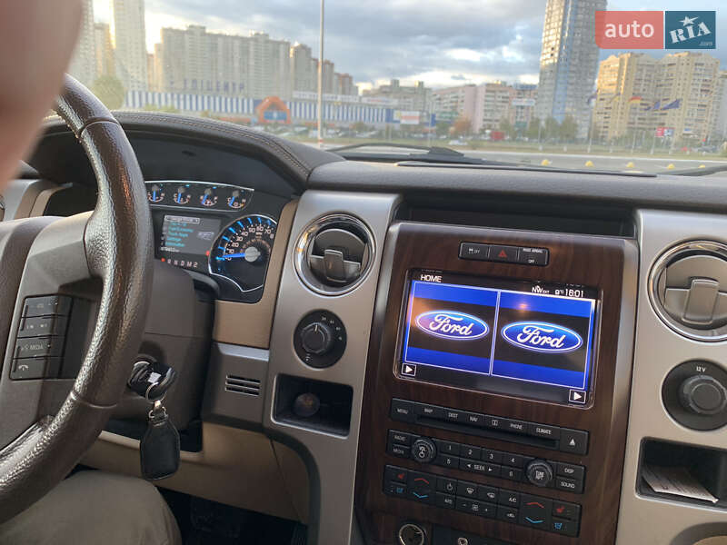 Пикап Ford F-150