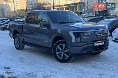 Ford F-150  2022