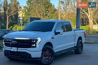 Ford F-150  2025