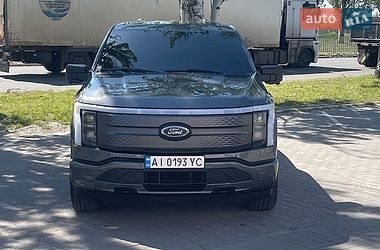 Ford F-150  2023