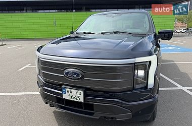 Ford F-150  2023