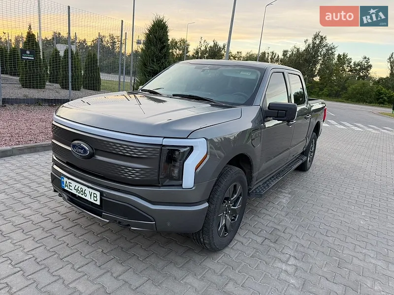 Ford F-150 2023