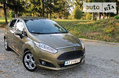 Ford Fiesta MK-7 TITANIUM 2013