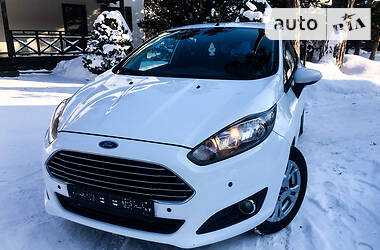 Ford Fiesta Titanium OFFICIAL 2014