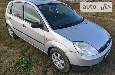 Ford Fiesta  2004