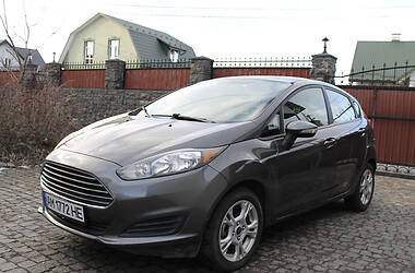 Ford Fiesta SE 2015