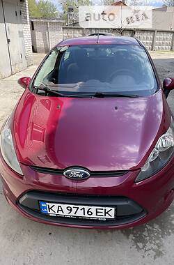 Ford Fiesta  2010