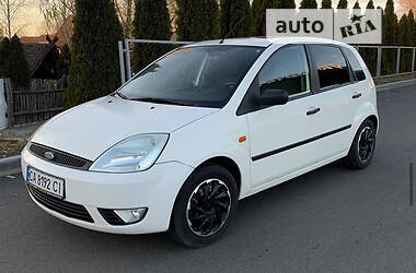 Ford Fiesta MT Comfort 2003