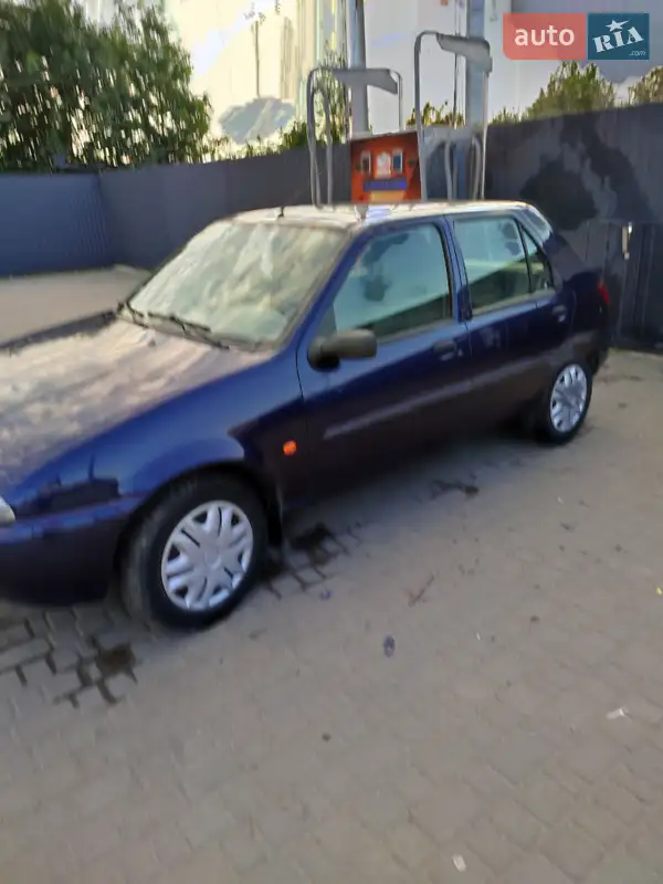 Ford Fiesta 1998