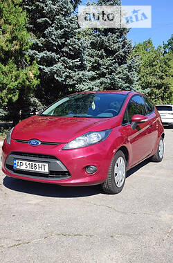 Ford Fiesta  2010