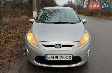 Хэтчбек Ford Fiesta 2011 в Сумах