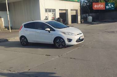 Ford Fiesta  2013