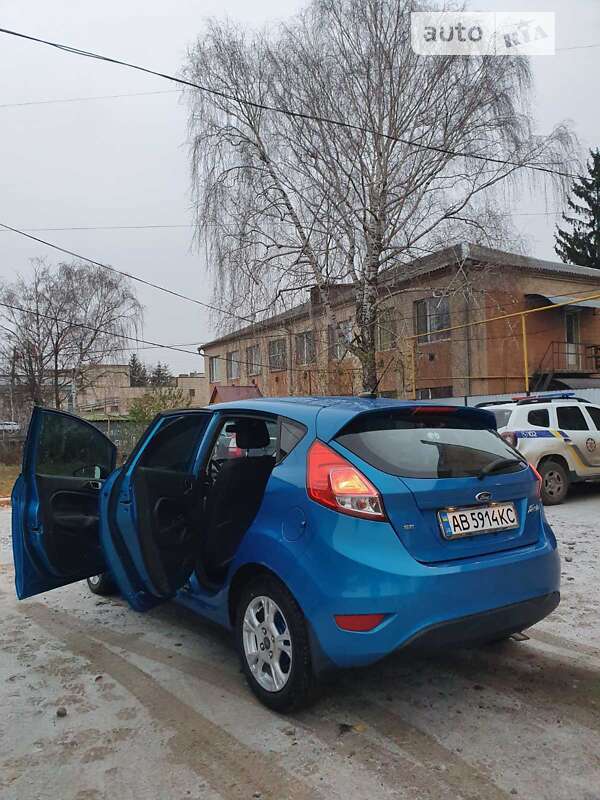 Хэтчбек Ford Fiesta 2016 в Ильинцах