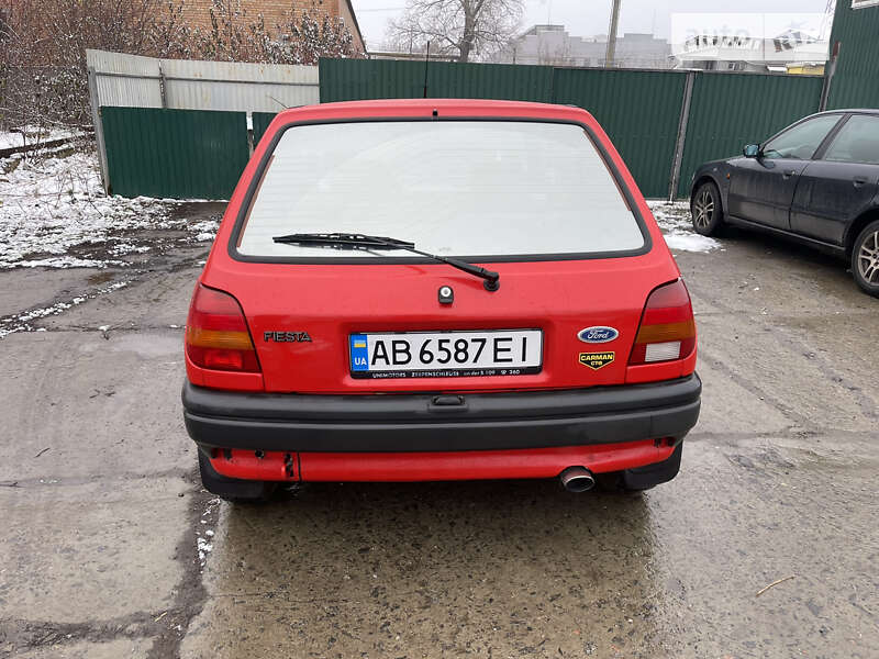 Хэтчбек Ford Fiesta 1992 в Виннице