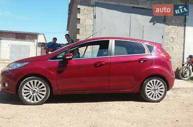 Ford Fiesta  2010