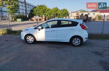 Ford Fiesta  2010