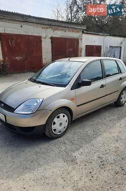Ford Fiesta  2002