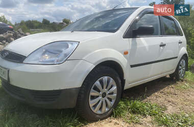 Ford Fiesta  2004
