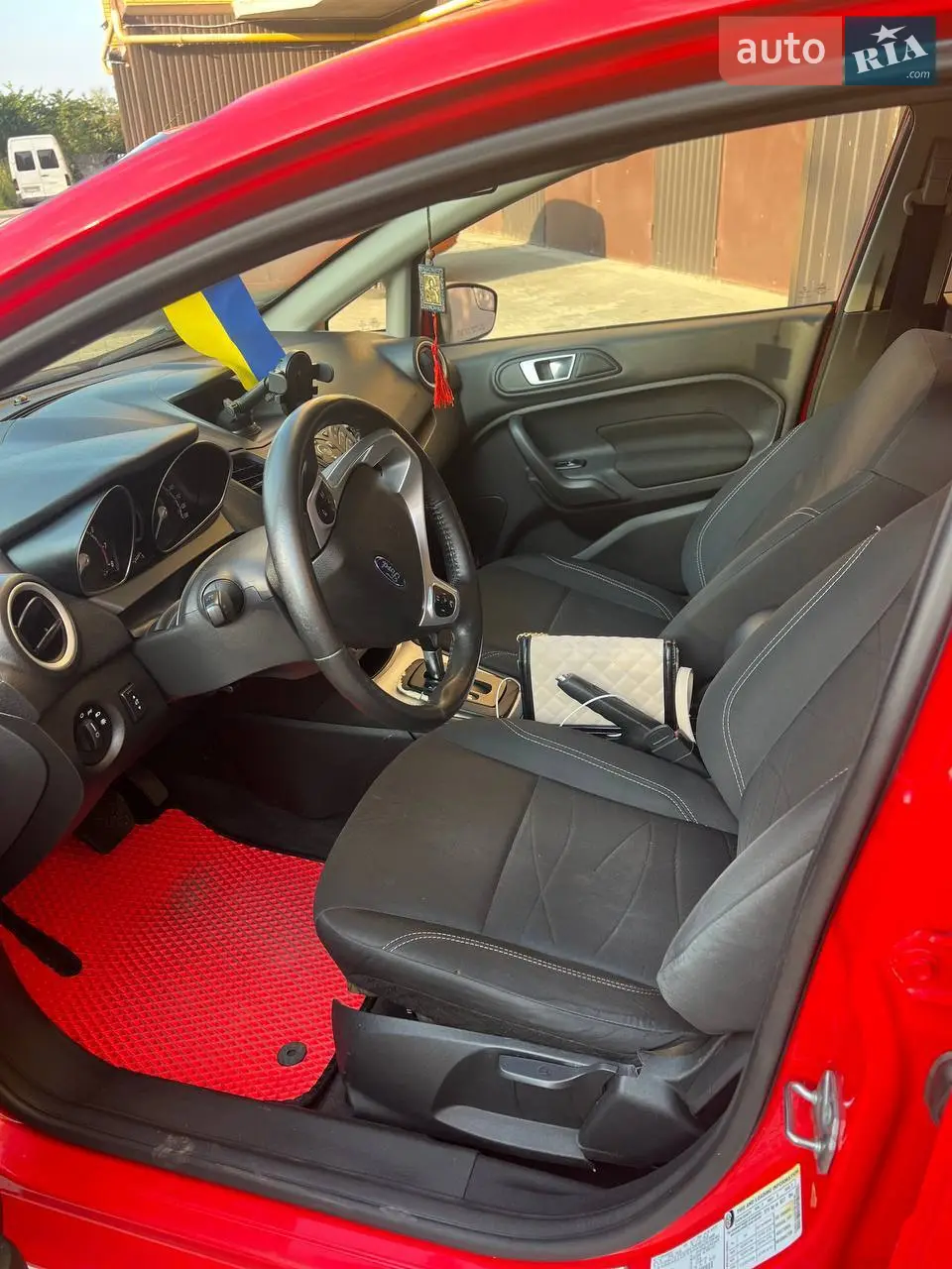 2015 Ford Fiesta - мініатюра 4