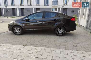 Ford Fiesta  2013
